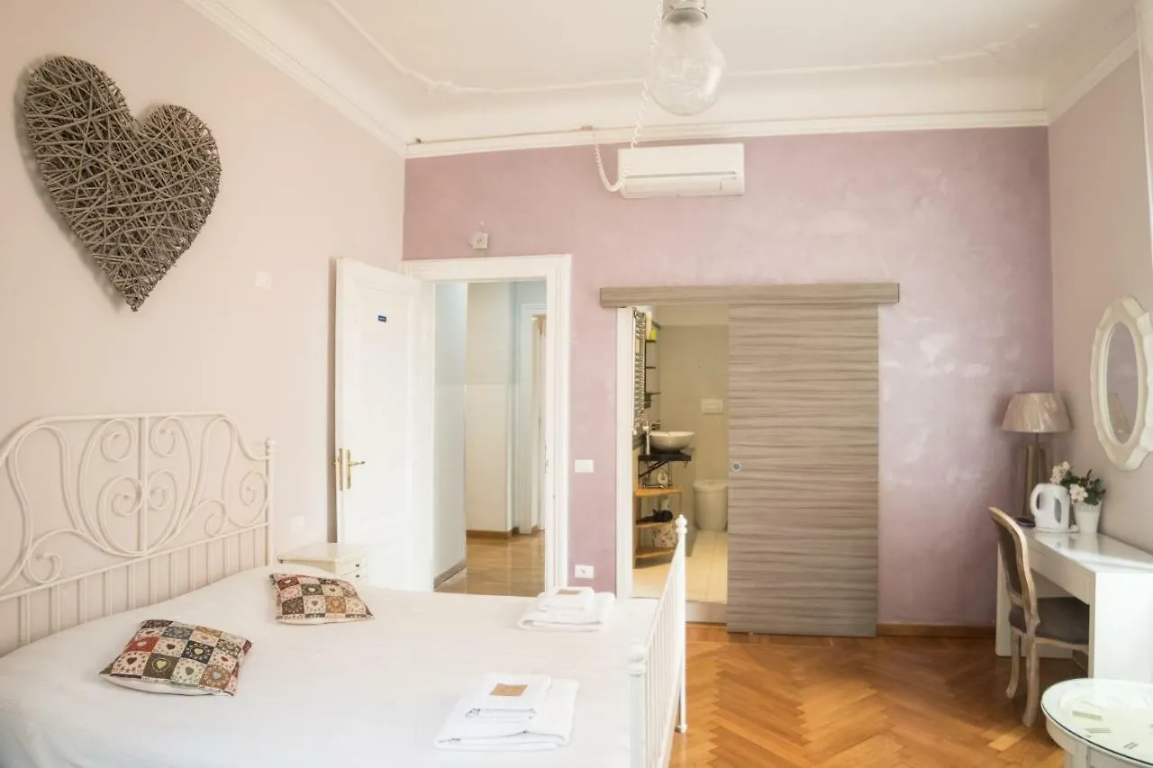 Sesto Suites Central Rom 2*,  Italien